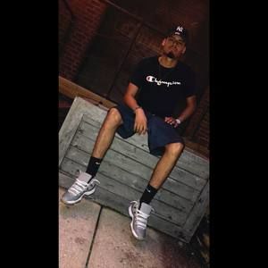 Meet your Posher, Omar